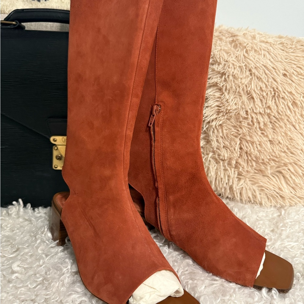 *SOLD* Stylish Rust Open-Toe Knee-High Boots